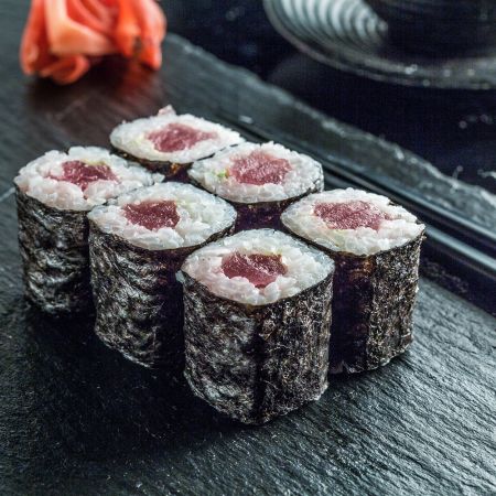 Маки с тунцом Маки с тунцом