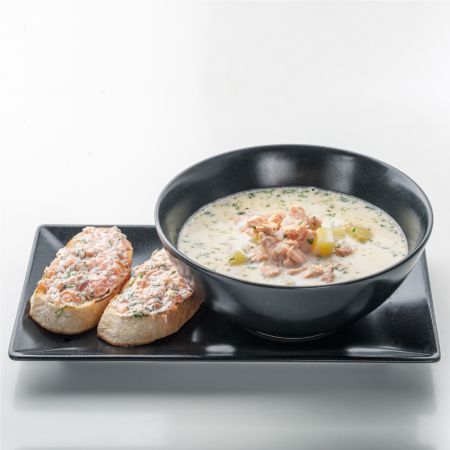 Скандинавский суп с лососем
