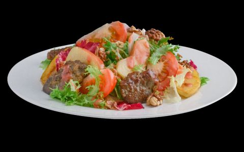 Теплый салат с печенью Теплый салат с печенью