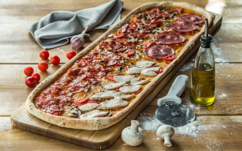 Супер мясная метровая Супер мясная метровая