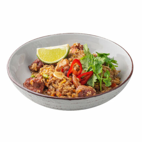 Жареный тайский рис с курицей (330/15г)