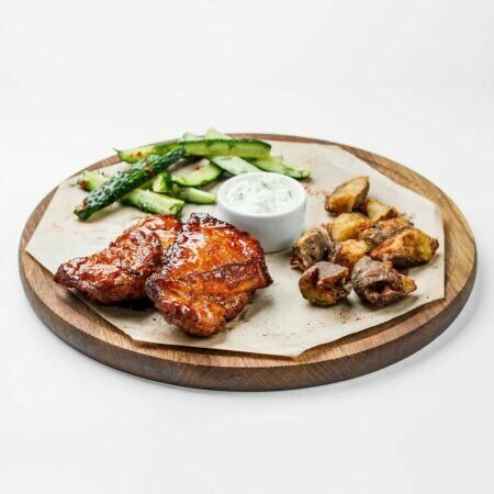 Хрустящая курочка Торише с соусом Айоли (240/230/50г)